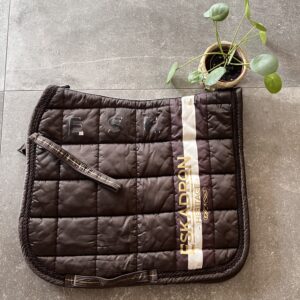 Ponyzadeldoek Eskadron